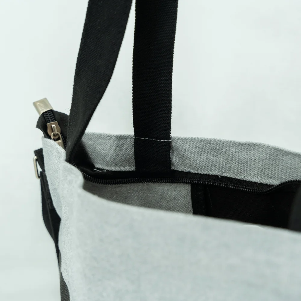 Pocket Inside Dual Purpose Canvas Tote shoulder Bag - CT23A006 - Detail