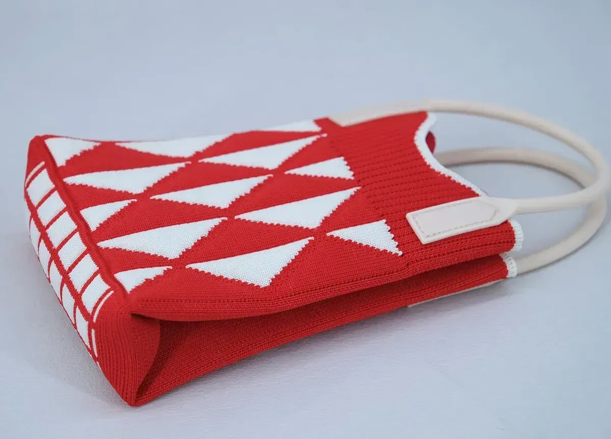 2023 new fashion autumn winter wholesale custom reusable chunky knitted shoulder mine bag for kids and girls - KS2301 - Detail