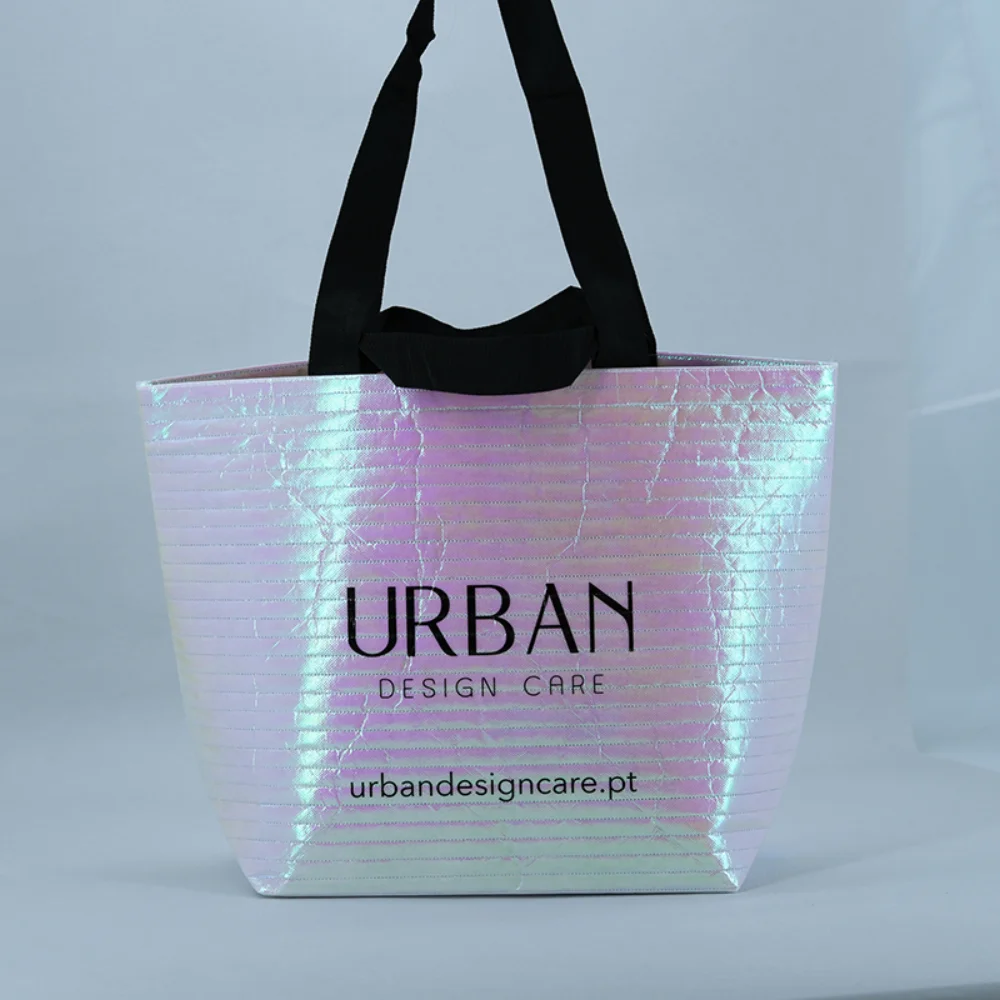 2023 Fashion Holographic Metallic padded non woven laminated bags for shopping - PNWG-2255